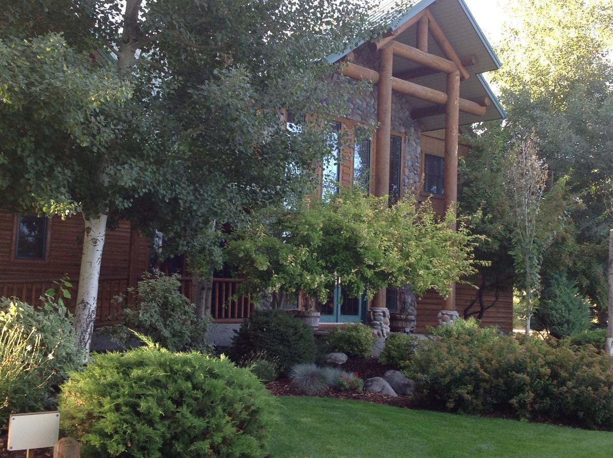 Blue Heron Inn Bed And Breakfast Рексбърг Екстериор снимка